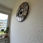 Daire W&d Living - Kleines Italien Mit Parkplatz Und Balkon