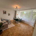 W&d Living - Kleines Italien Mit Parkplatz Und Balkon Celle