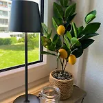 W&d Living - Kleines Italien Mit Parkplatz Und Balkon Daire