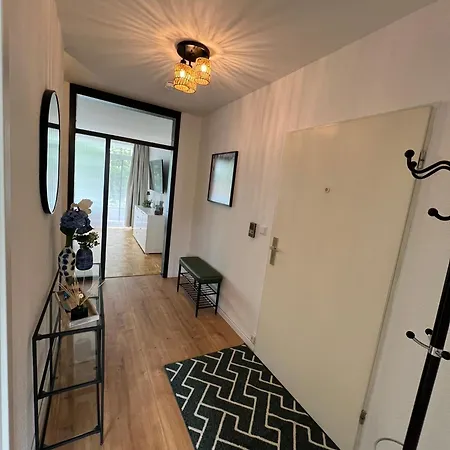 W&d Living - Kleines Italien Mit Parkplatz Und Balkon Apartment Celle