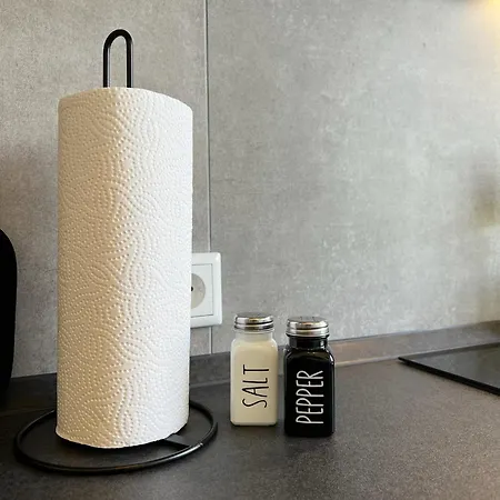 Apartment W&d Living - Kleines Italien Mit Parkplatz Und Balkon